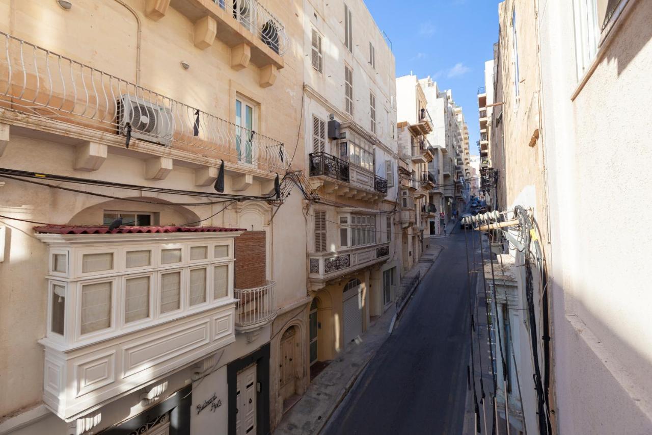 Seaside View Close To Sliema Ferries By Jl Экстерьер фото